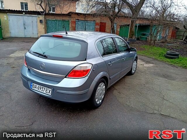 Серый Опель Астра, объемом двигателя 1.6 л и пробегом 257 тыс. км за 4650 $, фото 2 на Automoto.ua