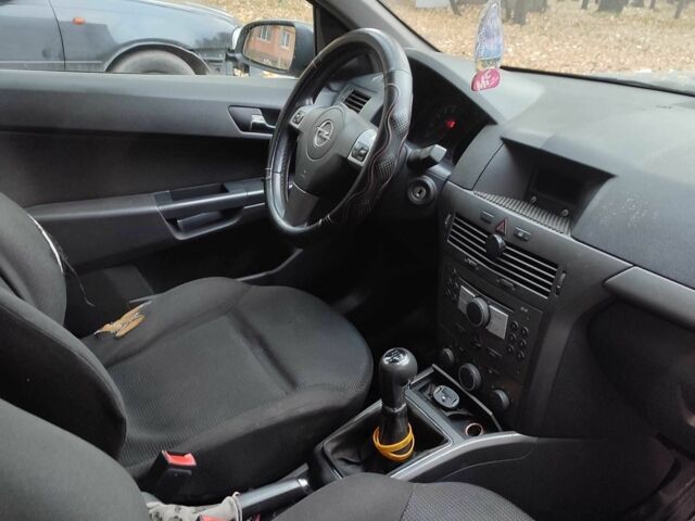 Сірий Опель Астра, об'ємом двигуна 1.6 л та пробігом 252 тис. км за 3500 $, фото 6 на Automoto.ua