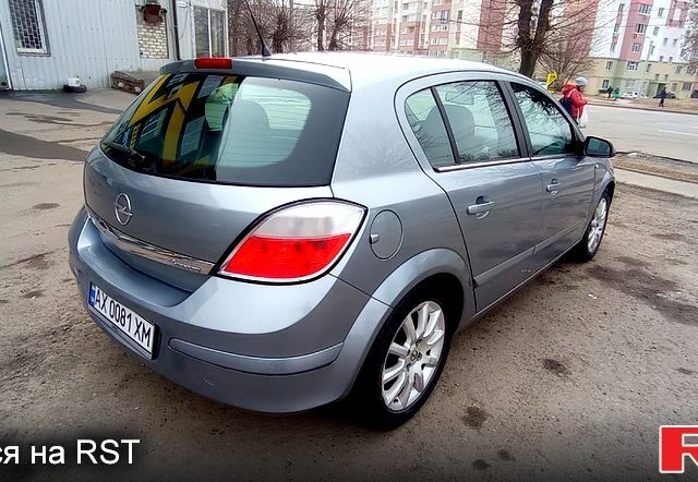 Сірий Опель Астра, об'ємом двигуна 1.6 л та пробігом 0 тис. км за 4500 $, фото 1 на Automoto.ua