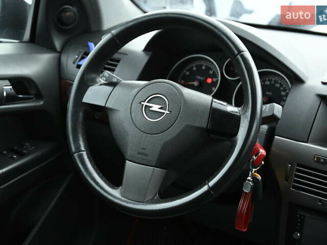 Сірий Опель Астра, об'ємом двигуна 1.6 л та пробігом 188 тис. км за 3999 $, фото 30 на Automoto.ua