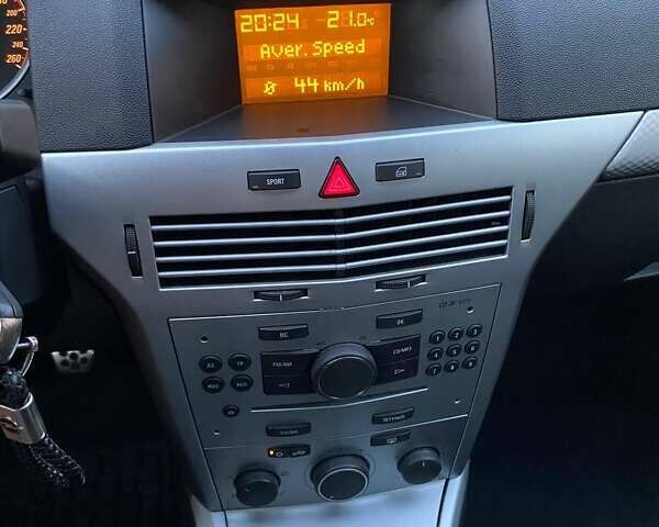 Сірий Опель Астра, об'ємом двигуна 1.6 л та пробігом 270 тис. км за 5200 $, фото 15 на Automoto.ua
