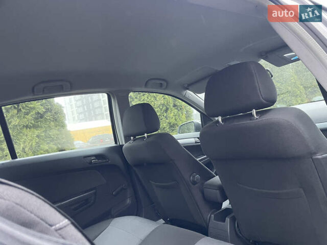 Серый Опель Астра, объемом двигателя 1.6 л и пробегом 214 тыс. км за 5650 $, фото 22 на Automoto.ua