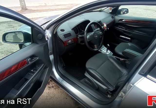 Сірий Опель Астра, об'ємом двигуна 1.6 л та пробігом 0 тис. км за 4500 $, фото 4 на Automoto.ua