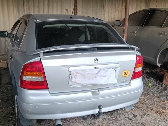 Серый Опель Астра, объемом двигателя 0 л и пробегом 400 тыс. км за 1063 $, фото 1 на Automoto.ua