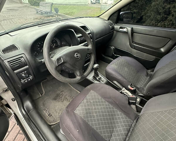 Сірий Опель Астра, об'ємом двигуна 1.6 л та пробігом 295 тис. км за 3999 $, фото 14 на Automoto.ua