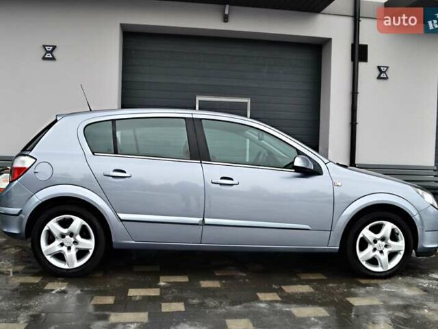 Серый Опель Астра, объемом двигателя 1.8 л и пробегом 230 тыс. км за 5790 $, фото 5 на Automoto.ua