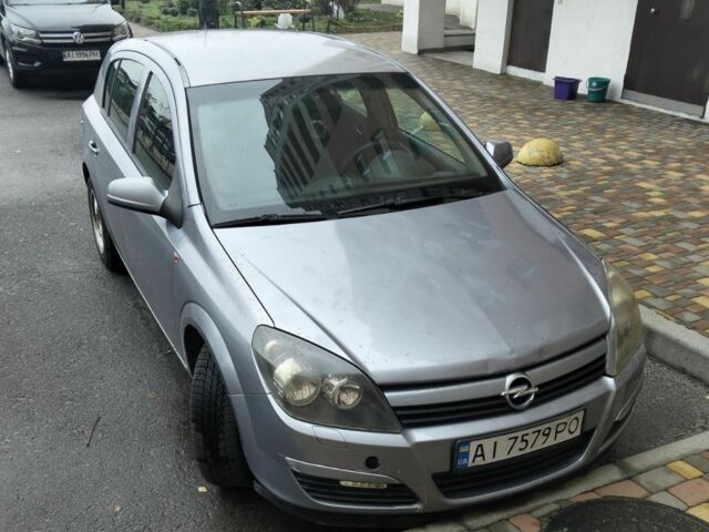 Серый Опель Астра, объемом двигателя 1.7 л и пробегом 370 тыс. км за 3500 $, фото 1 на Automoto.ua