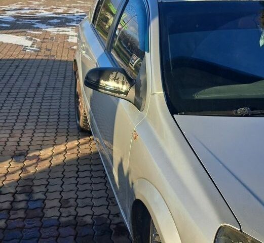 Серый Опель Астра, объемом двигателя 1.7 л и пробегом 282 тыс. км за 3500 $, фото 5 на Automoto.ua