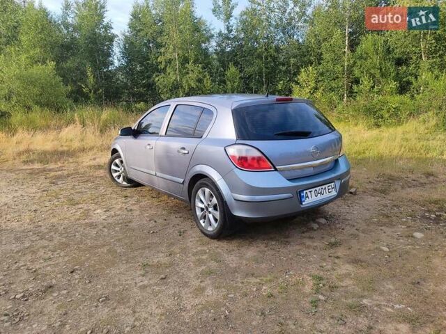 Серый Опель Астра, объемом двигателя 1.6 л и пробегом 291 тыс. км за 4200 $, фото 4 на Automoto.ua