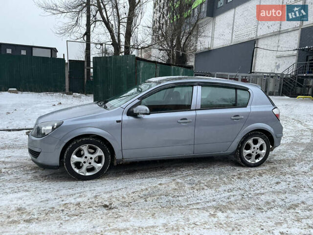Серый Опель Астра, объемом двигателя 1.6 л и пробегом 200 тыс. км за 3500 $, фото 3 на Automoto.ua