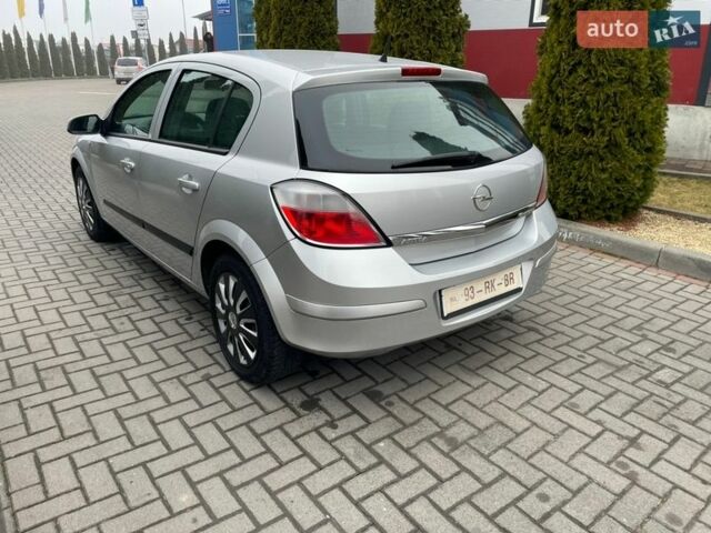 Серый Опель Астра, объемом двигателя 1.6 л и пробегом 214 тыс. км за 5450 $, фото 8 на Automoto.ua