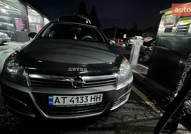 Серый Опель Астра, объемом двигателя 1.8 л и пробегом 228 тыс. км за 4770 $, фото 2 на Automoto.ua