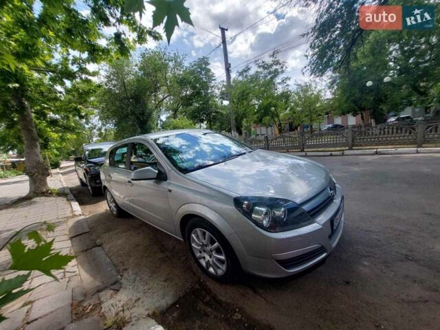 Сірий Опель Астра, об'ємом двигуна 1.6 л та пробігом 210 тис. км за 4800 $, фото 2 на Automoto.ua