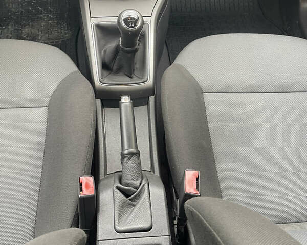 Сірий Опель Астра, об'ємом двигуна 1.36 л та пробігом 271 тис. км за 3870 $, фото 71 на Automoto.ua