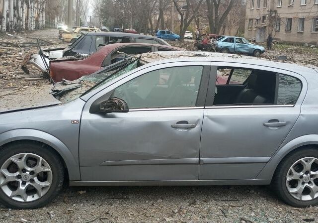 Серый Опель Астра, объемом двигателя 0 л и пробегом 350 тыс. км за 1400 $, фото 1 на Automoto.ua