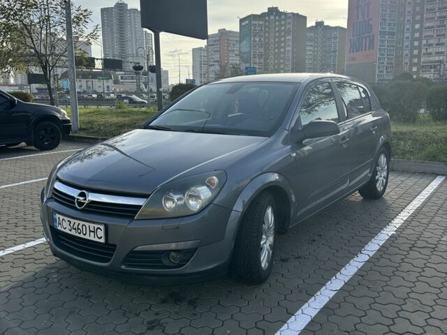 Серый Опель Астра, объемом двигателя 1.6 л и пробегом 238 тыс. км за 4200 $, фото 3 на Automoto.ua
