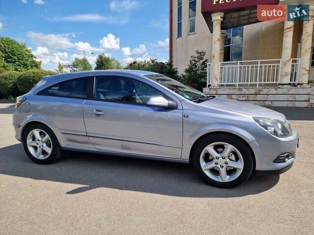 Серый Опель Астра, объемом двигателя 1.8 л и пробегом 119 тыс. км за 6600 $, фото 20 на Automoto.ua