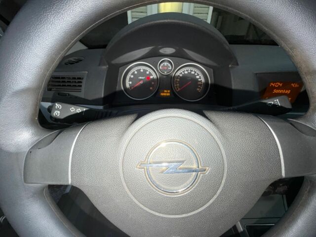 Сірий Опель Астра, об'ємом двигуна 1.6 л та пробігом 160 тис. км за 1990 $, фото 7 на Automoto.ua