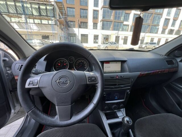 Сірий Опель Астра, об'ємом двигуна 1.4 л та пробігом 260 тис. км за 4570 $, фото 6 на Automoto.ua