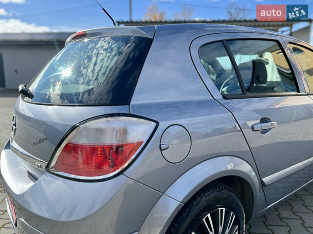 Опель Астра 2005 в Ивано-Франковске на Automoto.ua Серый Опель Астра, объемом двигателя 1.8 л и пробегом 155 тыс. км за 6350 $, фото 26 на Automoto.ua