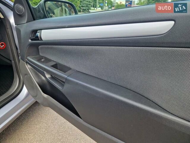 Серый Опель Астра, объемом двигателя 1.8 л и пробегом 119 тыс. км за 6600 $, фото 42 на Automoto.ua