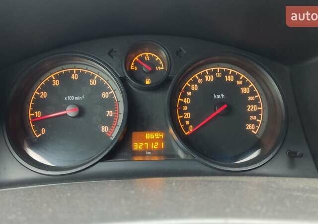 Серый Опель Астра, объемом двигателя 1.4 л и пробегом 327 тыс. км за 4400 $, фото 15 на Automoto.ua