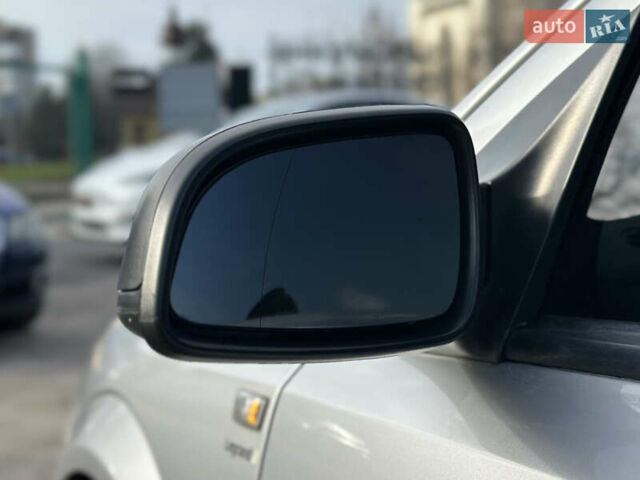 Серый Опель Астра, объемом двигателя 1.69 л и пробегом 250 тыс. км за 3999 $, фото 17 на Automoto.ua