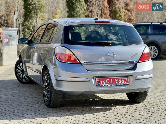Опель Астра 2005 в Ивано-Франковске на Automoto.ua Серый Опель Астра, объемом двигателя 1.8 л и пробегом 155 тыс. км за 6350 $, фото 33 на Automoto.ua