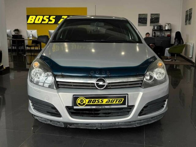 Серый Опель Астра, объемом двигателя 1.4 л и пробегом 215 тыс. км за 4100 $, фото 1 на Automoto.ua