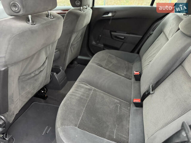 Сірий Опель Астра, об'ємом двигуна 1.8 л та пробігом 173 тис. км за 6250 $, фото 19 на Automoto.ua