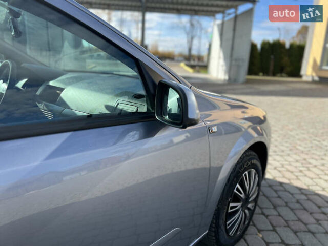 Опель Астра 2005 в Ивано-Франковске на Automoto.ua Серый Опель Астра, объемом двигателя 1.8 л и пробегом 155 тыс. км за 6350 $, фото 29 на Automoto.ua