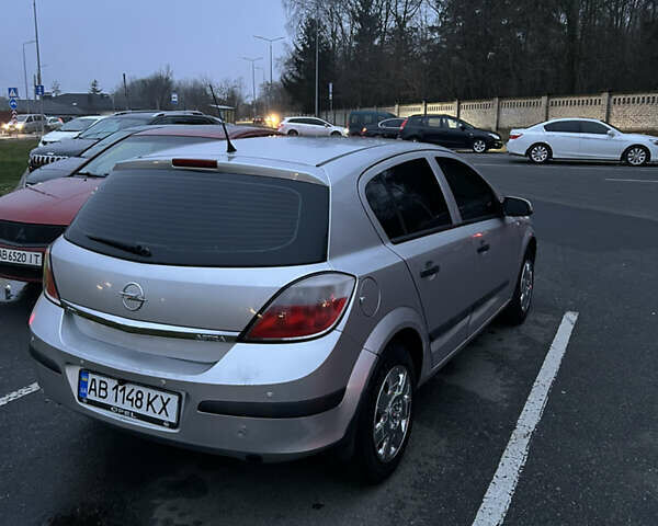 Сірий Опель Астра, об'ємом двигуна 1.4 л та пробігом 298 тис. км за 4800 $, фото 28 на Automoto.ua