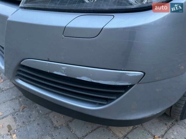 Серый Опель Астра, объемом двигателя 1.8 л и пробегом 175 тыс. км за 6200 $, фото 17 на Automoto.ua