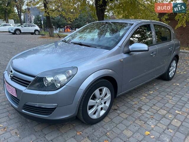 Серый Опель Астра, объемом двигателя 1.8 л и пробегом 175 тыс. км за 6200 $, фото 14 на Automoto.ua
