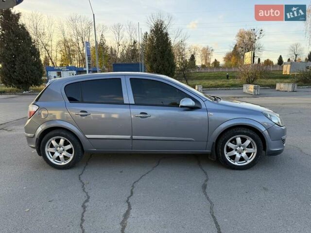 Опель Астра 2005 в Хмельницком на Automoto.ua Серый Опель Астра, объемом двигателя 1.4 л и пробегом 275 тыс. км за 4300 $, фото 7 на Automoto.ua