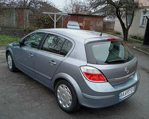 Серый Опель Астра, объемом двигателя 1.6 л и пробегом 257 тыс. км за 4650 $, фото 7 на Automoto.ua