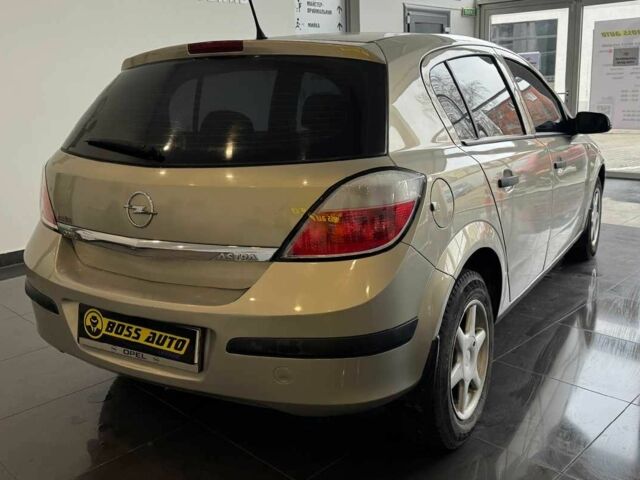 Серый Опель Астра, объемом двигателя 1.4 л и пробегом 215 тыс. км за 4100 $, фото 6 на Automoto.ua