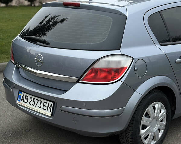 Сірий Опель Астра, об'ємом двигуна 1.4 л та пробігом 281 тис. км за 4400 $, фото 7 на Automoto.ua