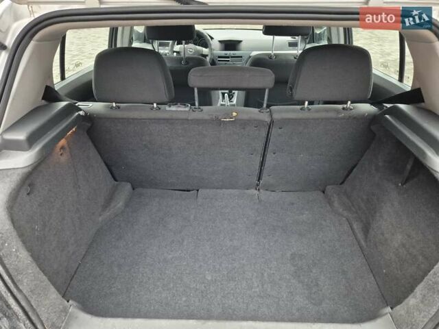 Сірий Опель Астра, об'ємом двигуна 1.6 л та пробігом 325 тис. км за 2999 $, фото 21 на Automoto.ua