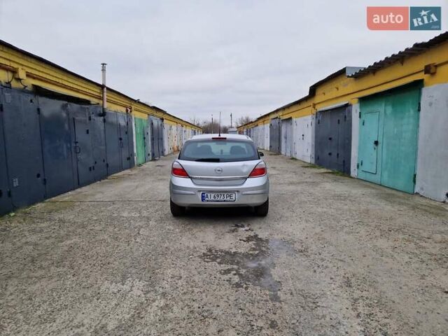 Сірий Опель Астра, об'ємом двигуна 1.9 л та пробігом 238 тис. км за 4500 $, фото 5 на Automoto.ua