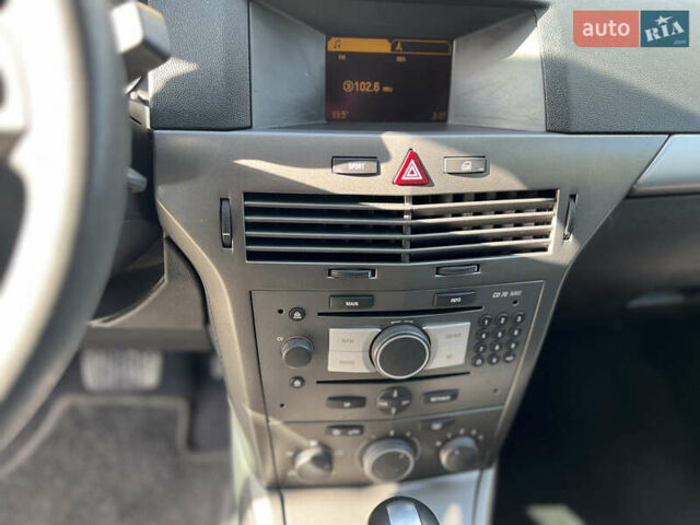 Опель Астра 2005 в Ивано-Франковске на Automoto.ua Серый Опель Астра, объемом двигателя 1.8 л и пробегом 155 тыс. км за 6350 $, фото 47 на Automoto.ua