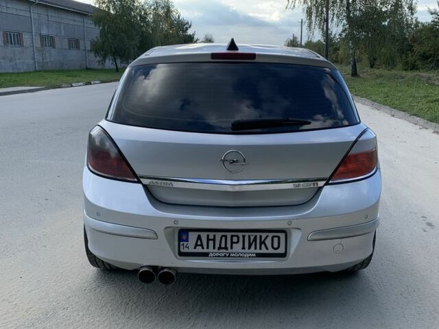 Серый Опель Астра, объемом двигателя 1.9 л и пробегом 303 тыс. км за 5200 $, фото 6 на Automoto.ua