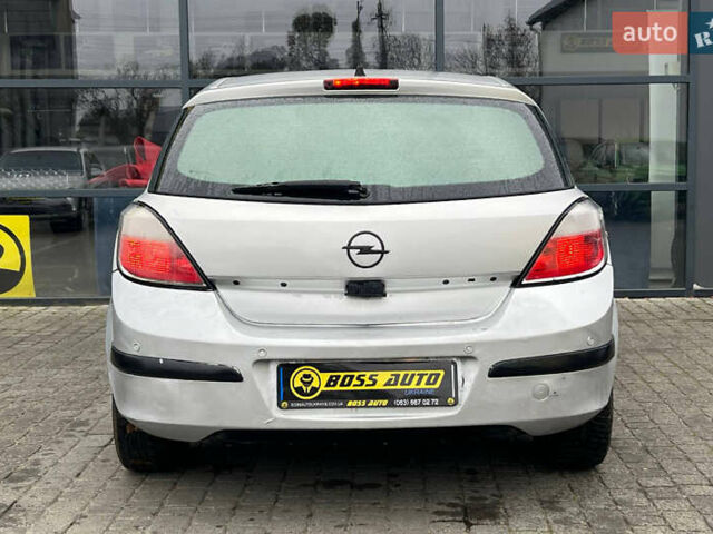 Опель Астра 2005 в Ивано-Франковске на Automoto.ua Серый Опель Астра, объемом двигателя 1.6 л и пробегом 360 тыс. км за 3500 $, фото 5 на Automoto.ua