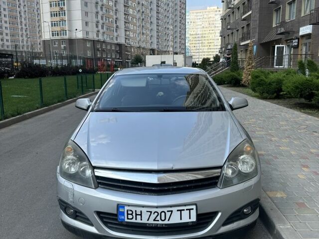 Сірий Опель Астра, об'ємом двигуна 0 л та пробігом 260 тис. км за 4000 $, фото 1 на Automoto.ua