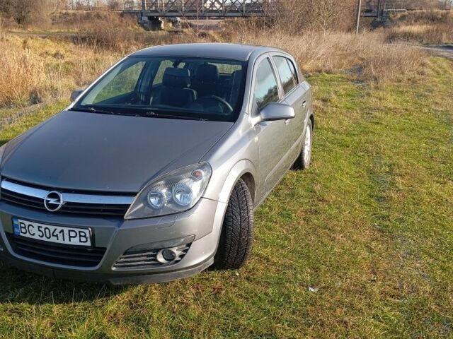 Сірий Опель Астра, об'ємом двигуна 1.9 л та пробігом 323 тис. км за 4300 $, фото 3 на Automoto.ua
