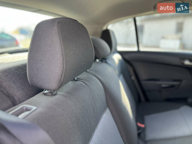 Опель Астра 2005 в Ивано-Франковске на Automoto.ua Серый Опель Астра, объемом двигателя 1.8 л и пробегом 155 тыс. км за 6350 $, фото 62 на Automoto.ua