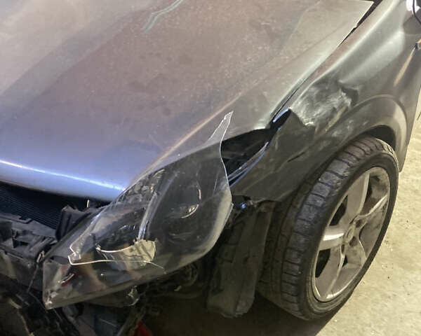 Серый Опель Астра, объемом двигателя 1.6 л и пробегом 90 тыс. км за 2200 $, фото 10 на Automoto.ua