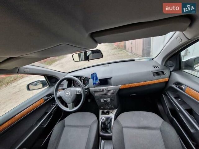 Сірий Опель Астра, об'ємом двигуна 1.9 л та пробігом 238 тис. км за 4500 $, фото 8 на Automoto.ua