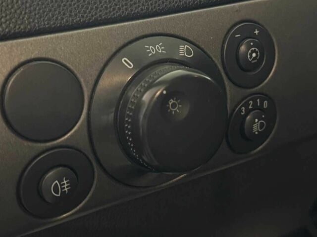 Серый Опель Астра, объемом двигателя 1.4 л и пробегом 215 тыс. км за 4100 $, фото 15 на Automoto.ua