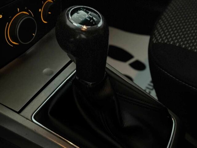 Серый Опель Астра, объемом двигателя 1.4 л и пробегом 215 тыс. км за 4100 $, фото 13 на Automoto.ua